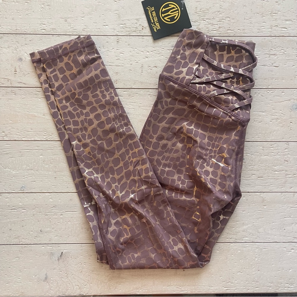 Til You Collapse ( TYC ) leggings